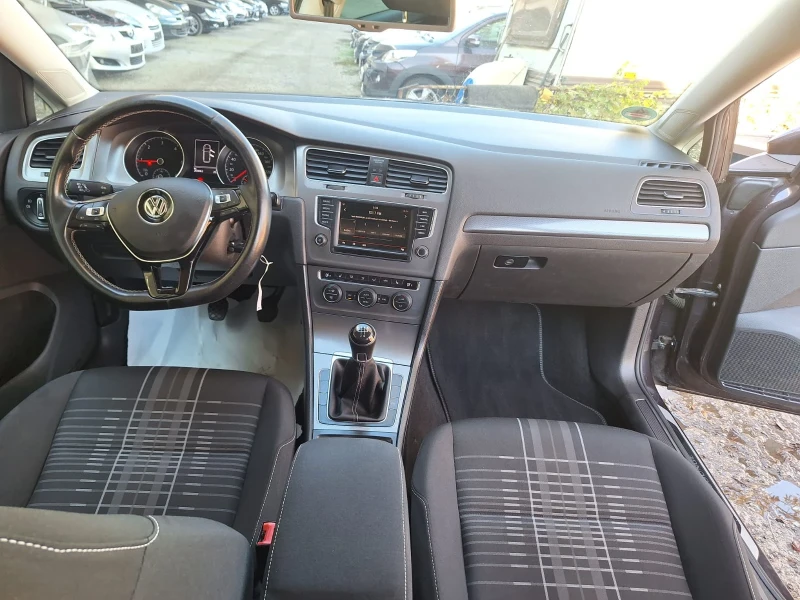 VW Golf 1.6 TDI , снимка 10 - Автомобили и джипове - 47679498