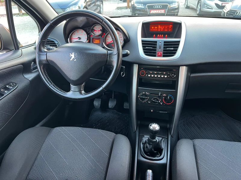 Peugeot 207 1.4i, снимка 14 - Автомобили и джипове - 47778707