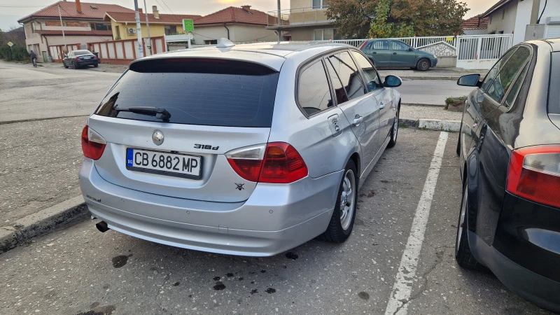 BMW 318, снимка 4 - Автомобили и джипове - 47821659