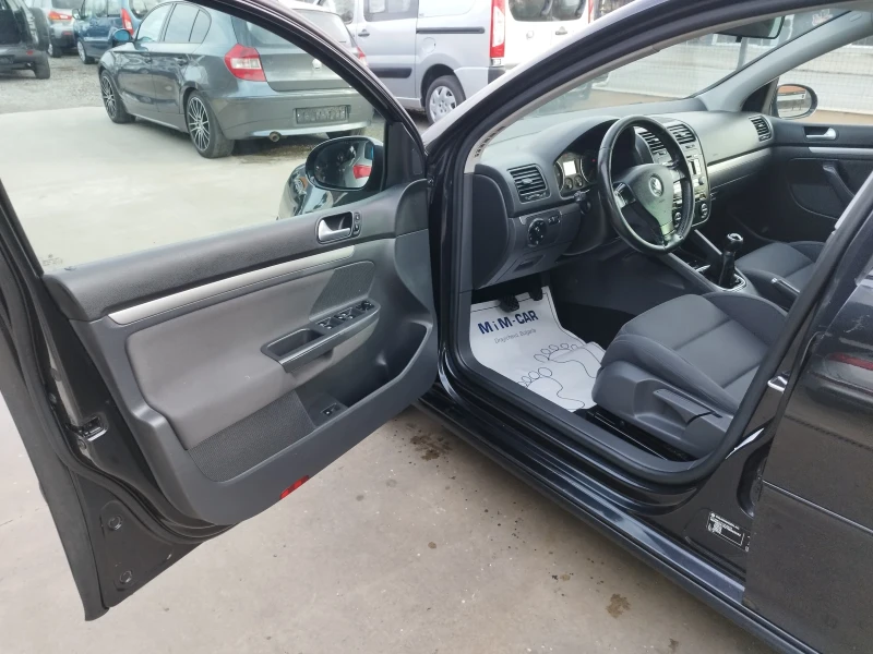 VW Golf 1.9tdi, снимка 9 - Автомобили и джипове - 48418773