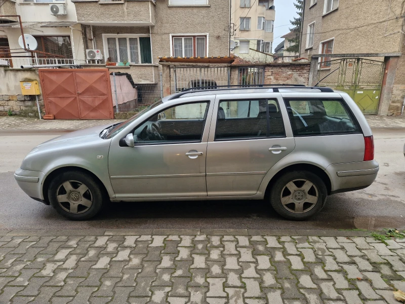 VW Bora, снимка 2 - Автомобили и джипове - 48687957