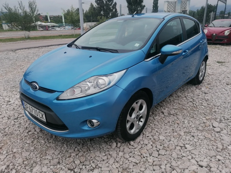 Ford Fiesta, снимка 2 - Автомобили и джипове - 48903769