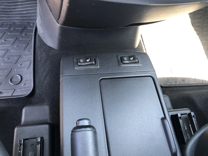 Mazda 5 2.0D 143 к.с 6+ 1 Места, снимка 11 - Автомобили и джипове - 51340757