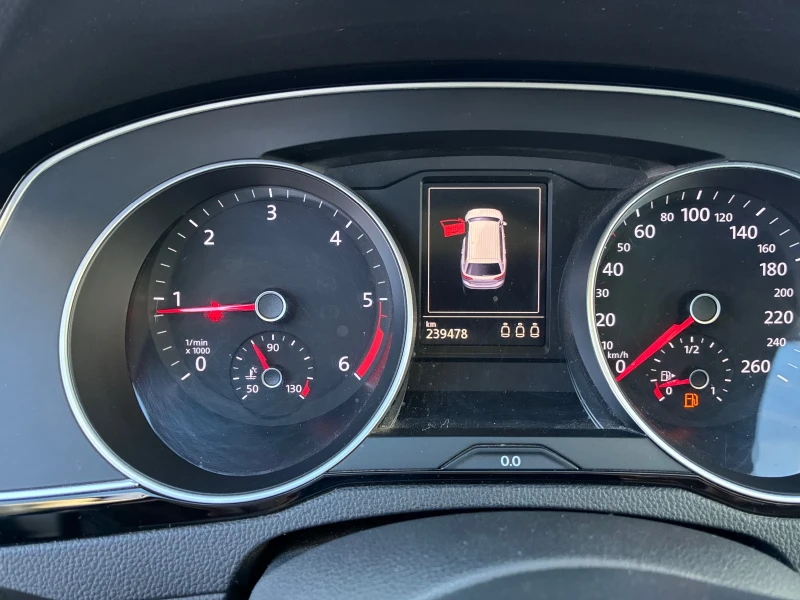 VW Passat TDI 240 4motion, снимка 14 - Автомобили и джипове - 52673770