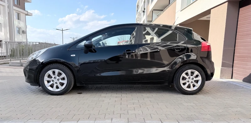 Kia Rio Rio, снимка 4 - Автомобили и джипове - 52505449