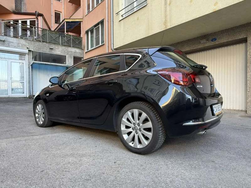 Opel Astra, снимка 5 - Автомобили и джипове - 52752098
