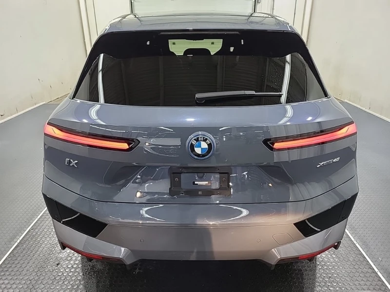 BMW iX * XDRIVE40 * CARFAX * БЕЗ ПЪРВОНАЧАЛНА ВНОСКА, снимка 7 - Автомобили и джипове - 52806886