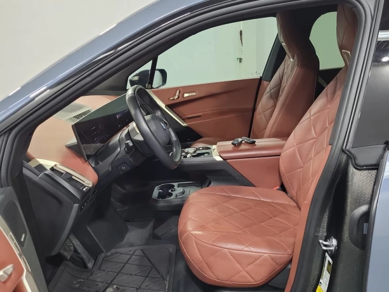BMW iX * XDRIVE40 * CARFAX * БЕЗ ПЪРВОНАЧАЛНА ВНОСКА, снимка 5 - Автомобили и джипове - 52806886