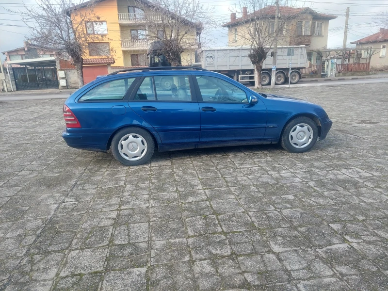 Mercedes-Benz C 220, снимка 6 - Автомобили и джипове - 53432520