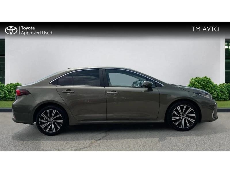 Toyota Corolla  SDN 1.5P EXECUTIVE PLUS | Mobile.bg   17