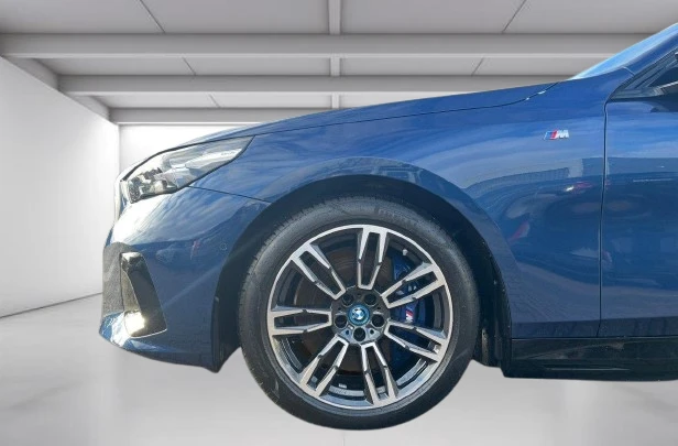 BMW i5 M60 xDrive = M-Sport = Гаранция, снимка 5 - Автомобили и джипове - 53354052