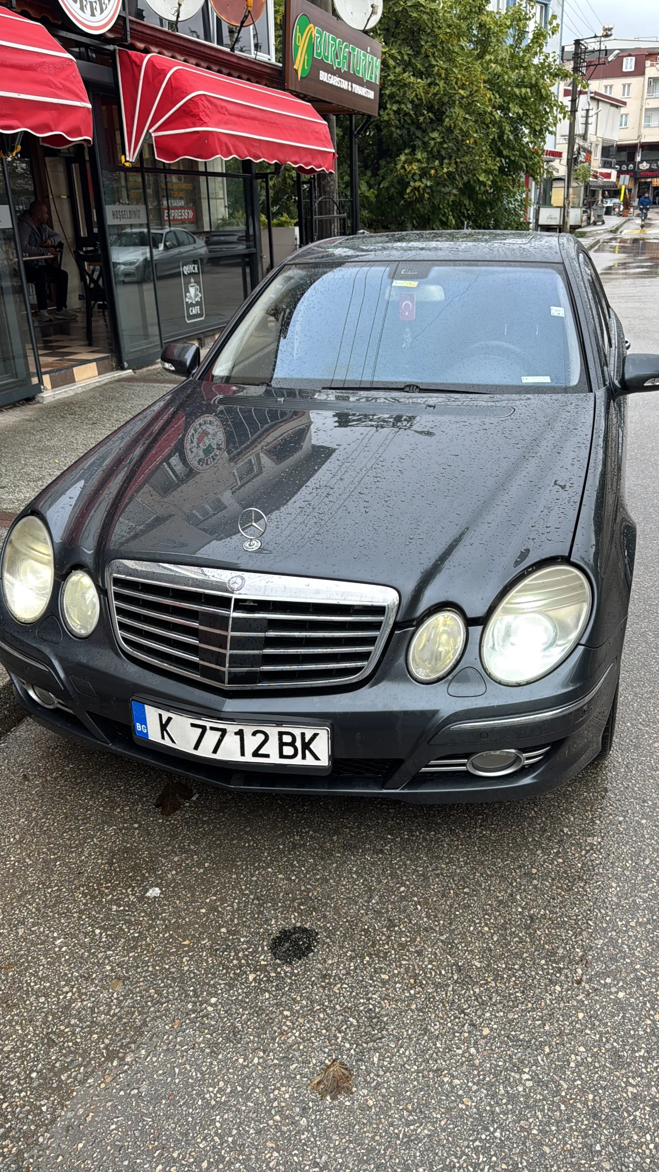 Mercedes-Benz E 320, снимка 1