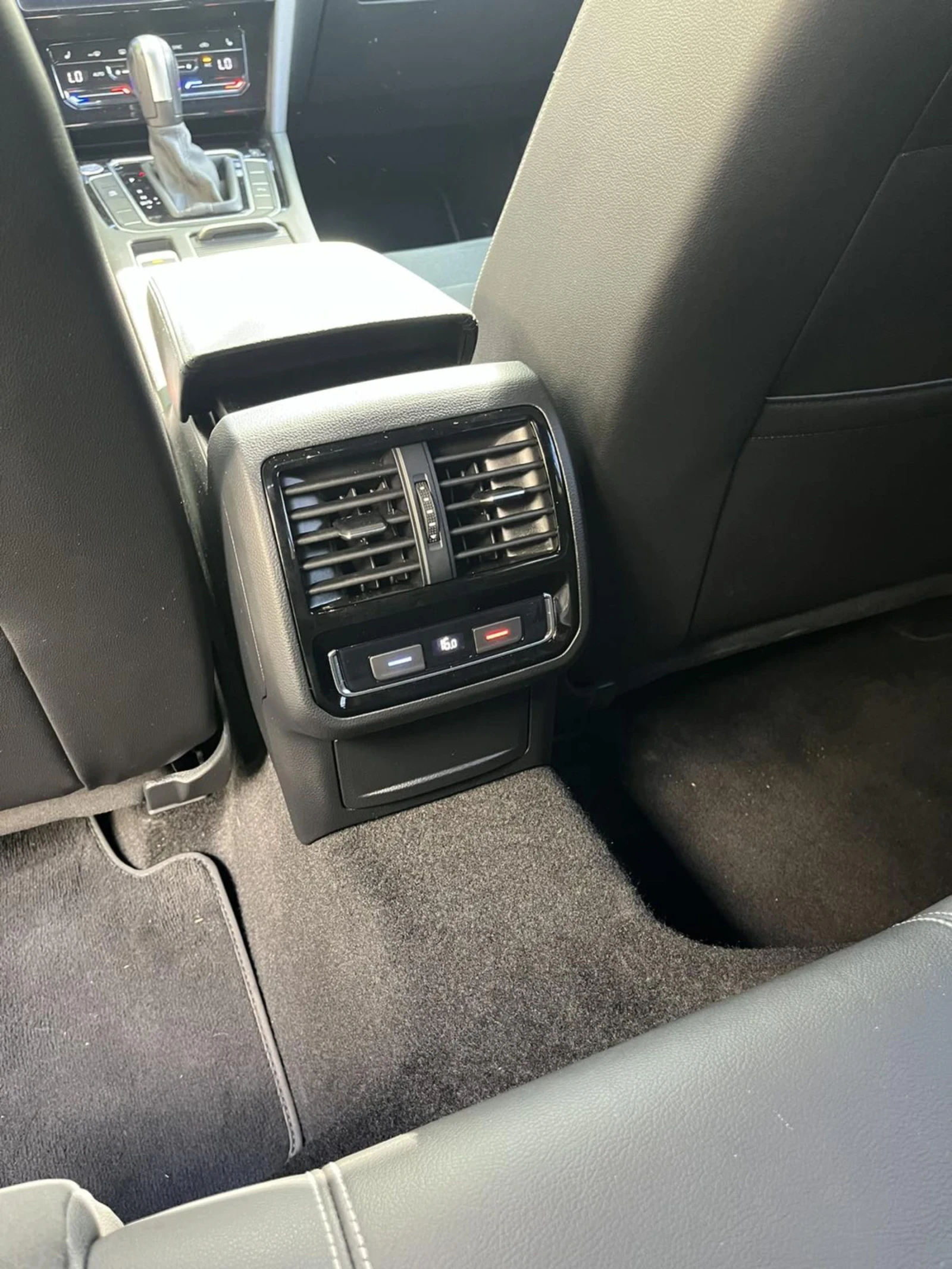 VW Passat 2.0   200k.c. | Mobile.bg � ����������� 15