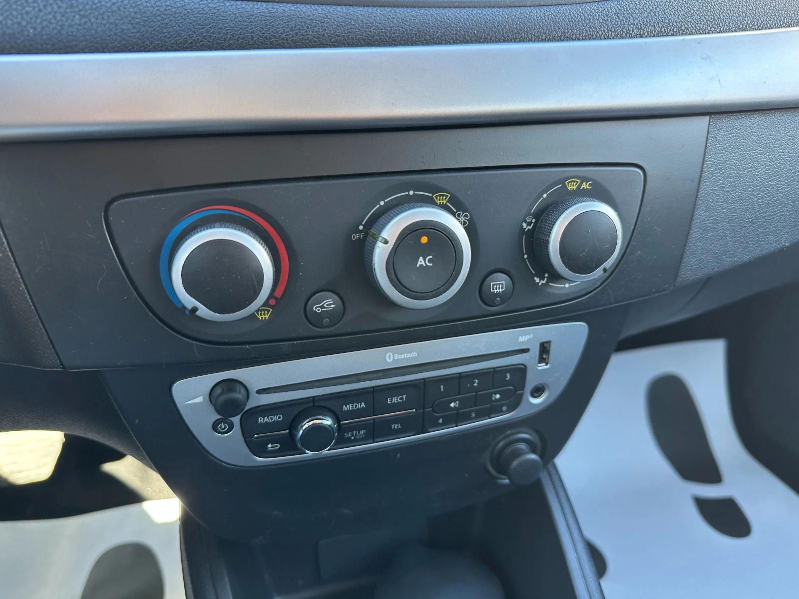 Renault Megane 1.5d 95 .. | Mobile.bg   12