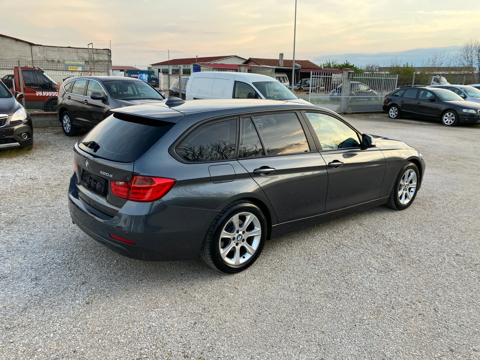BMW 320 d - изображение 9