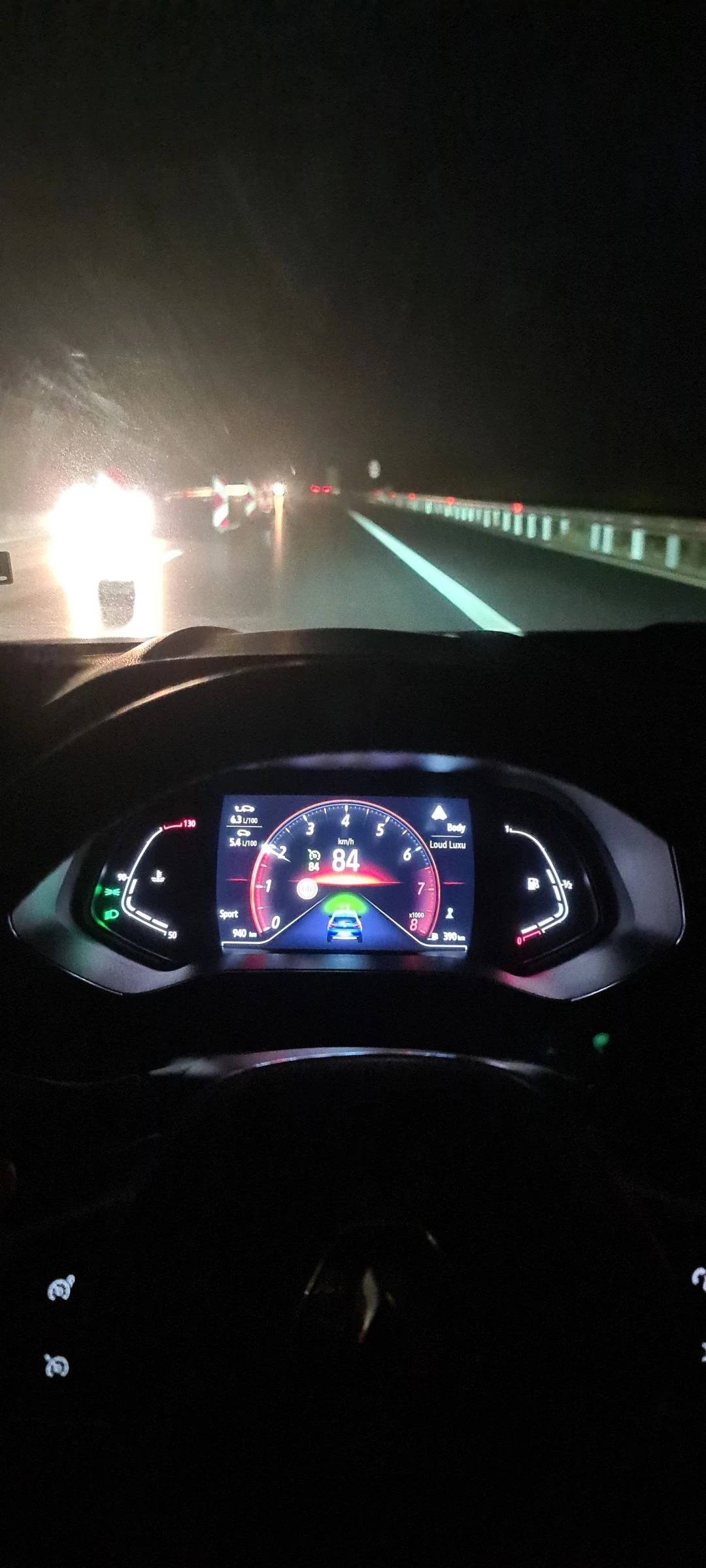 Renault Clio 1ви собственик, в гаранция, 100 k.c. - изображение 8