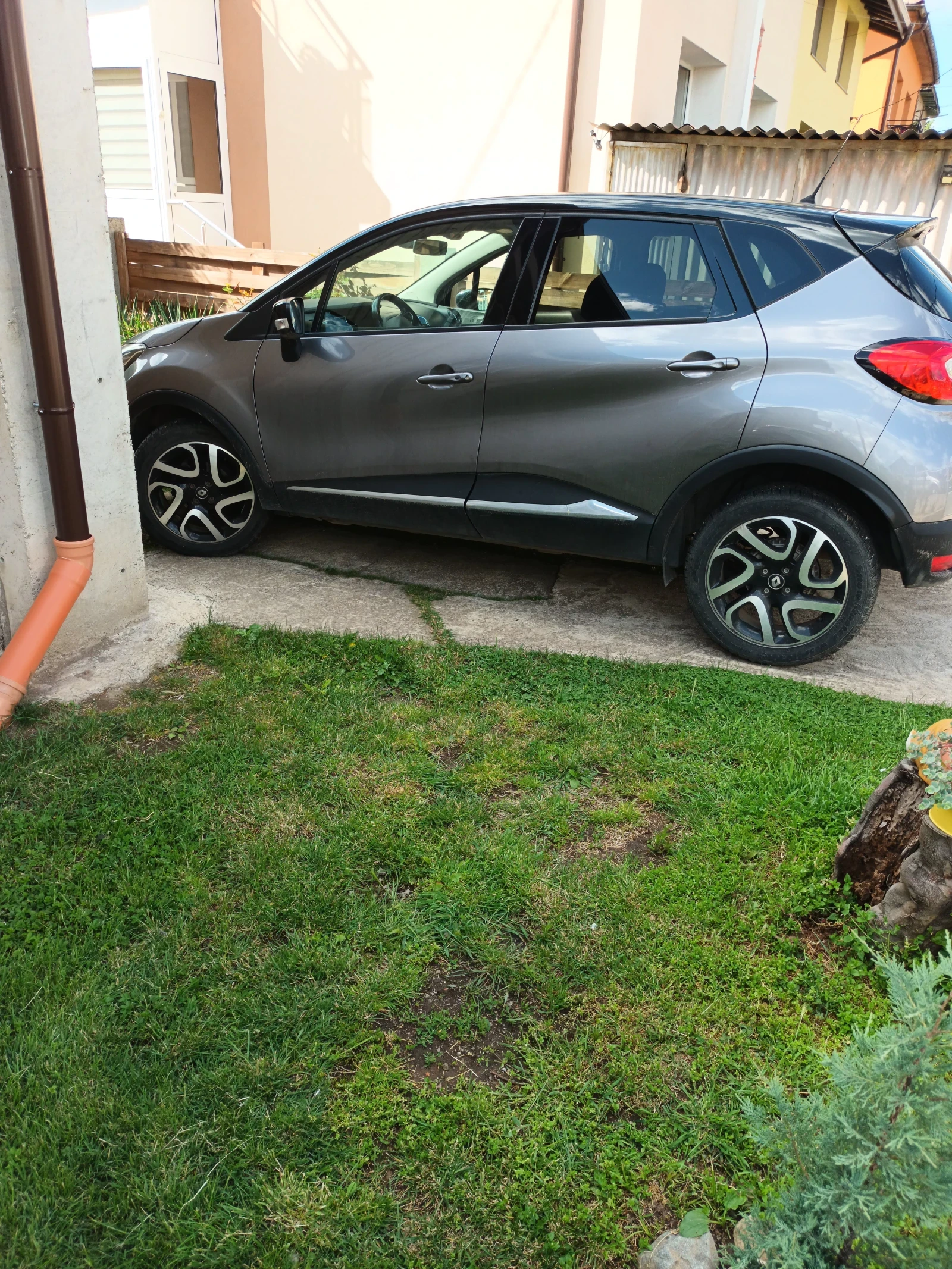 Renault Captur  - изображение 2