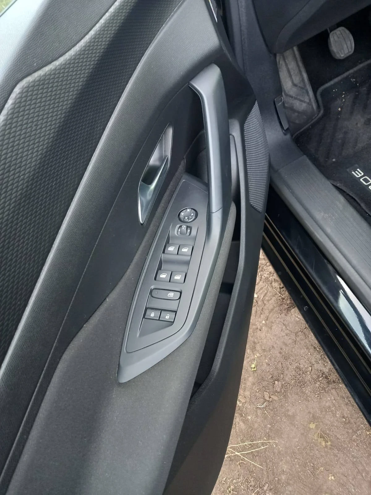 Peugeot 308 1.2 PureTech - изображение 5