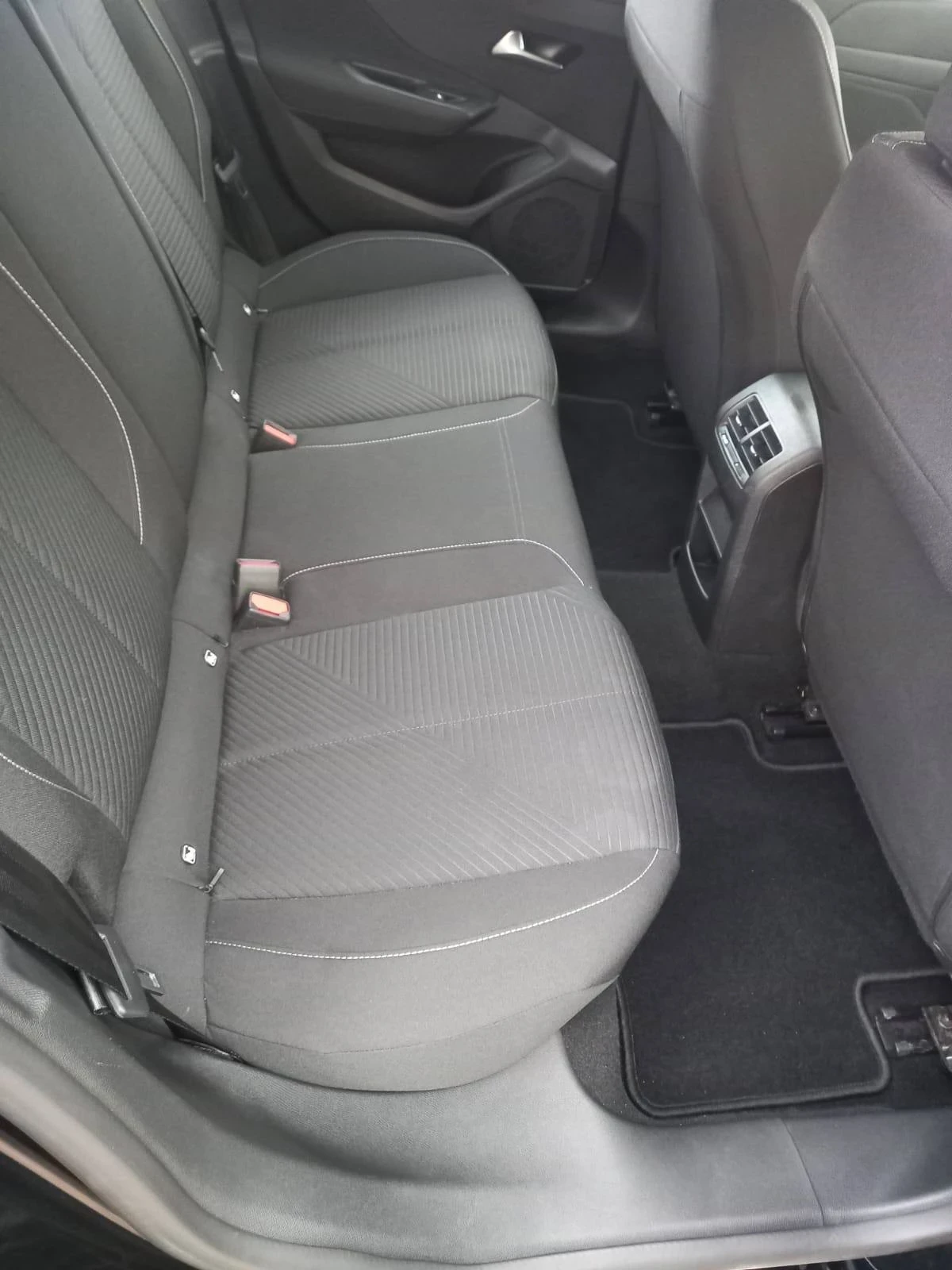 Peugeot 308 1.2 PureTech - изображение 8