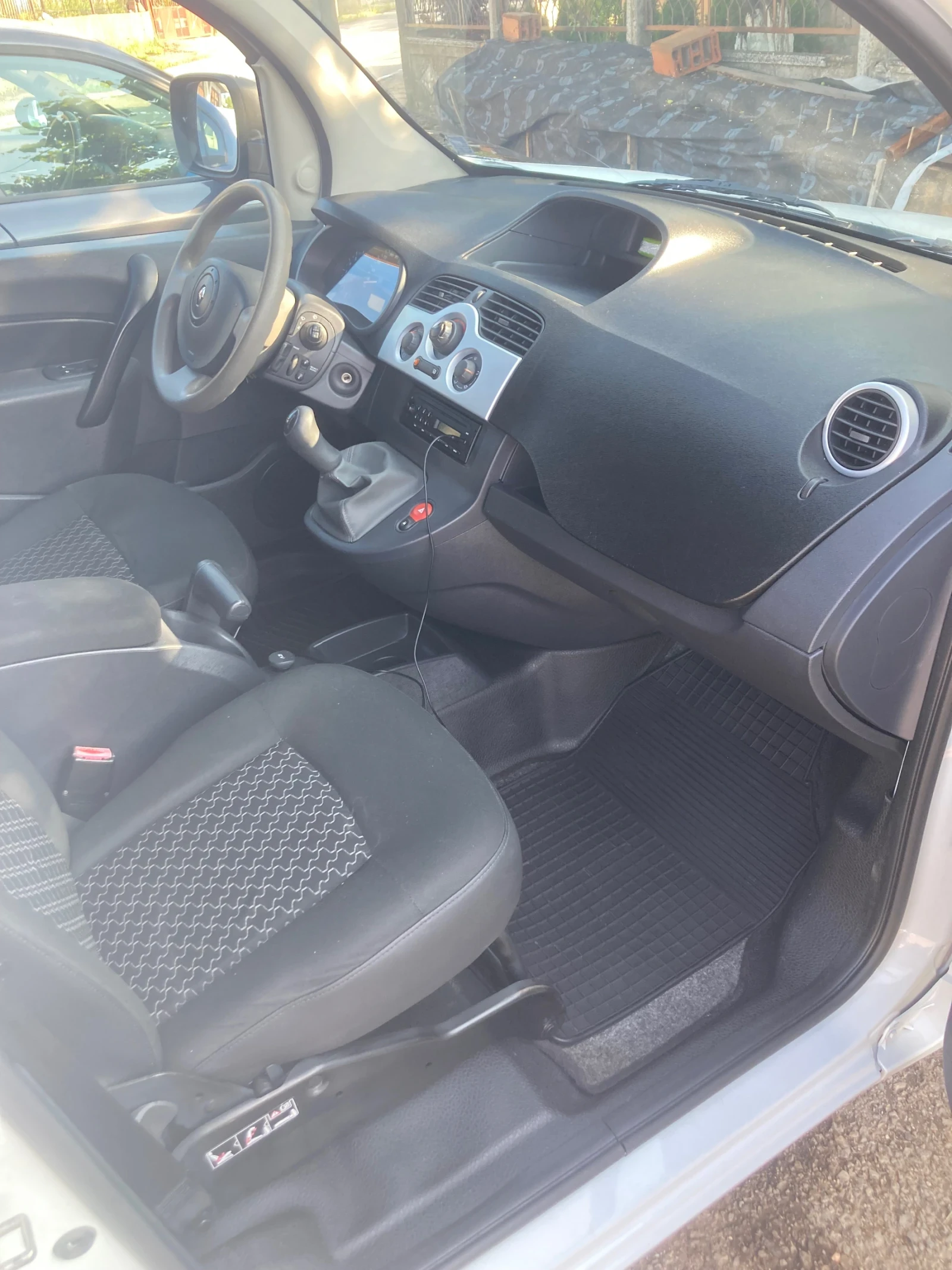 Renault Kangoo  - изображение 8