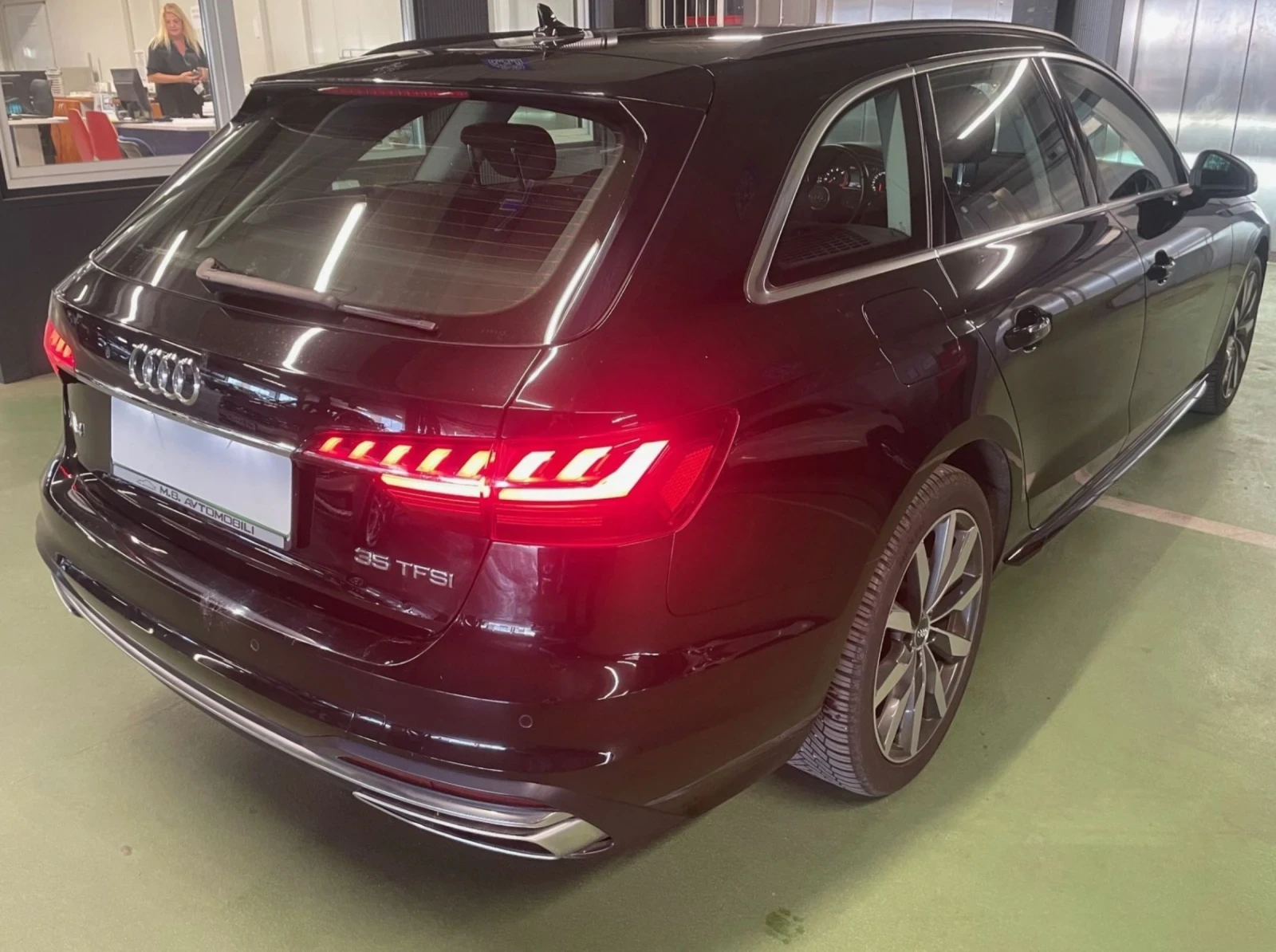 Audi A4 AVANT 35 TFSI.S TRONIC. HYBRID.MATRIX.NAVI.KAMERA - изображение 4