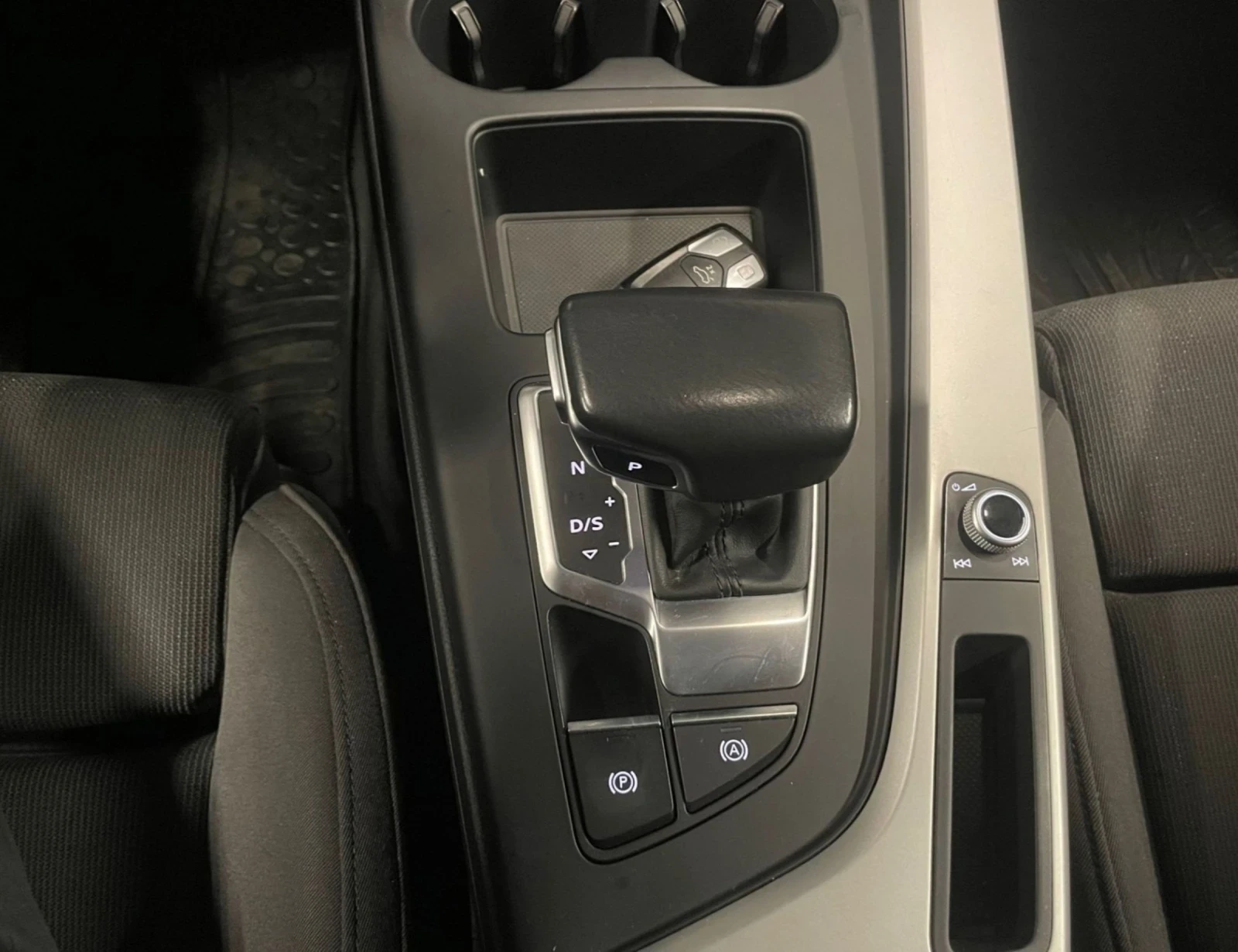 Audi A4 AVANT 35 TFSI.S TRONIC. HYBRID.MATRIX.NAVI.KAMERA - изображение 7