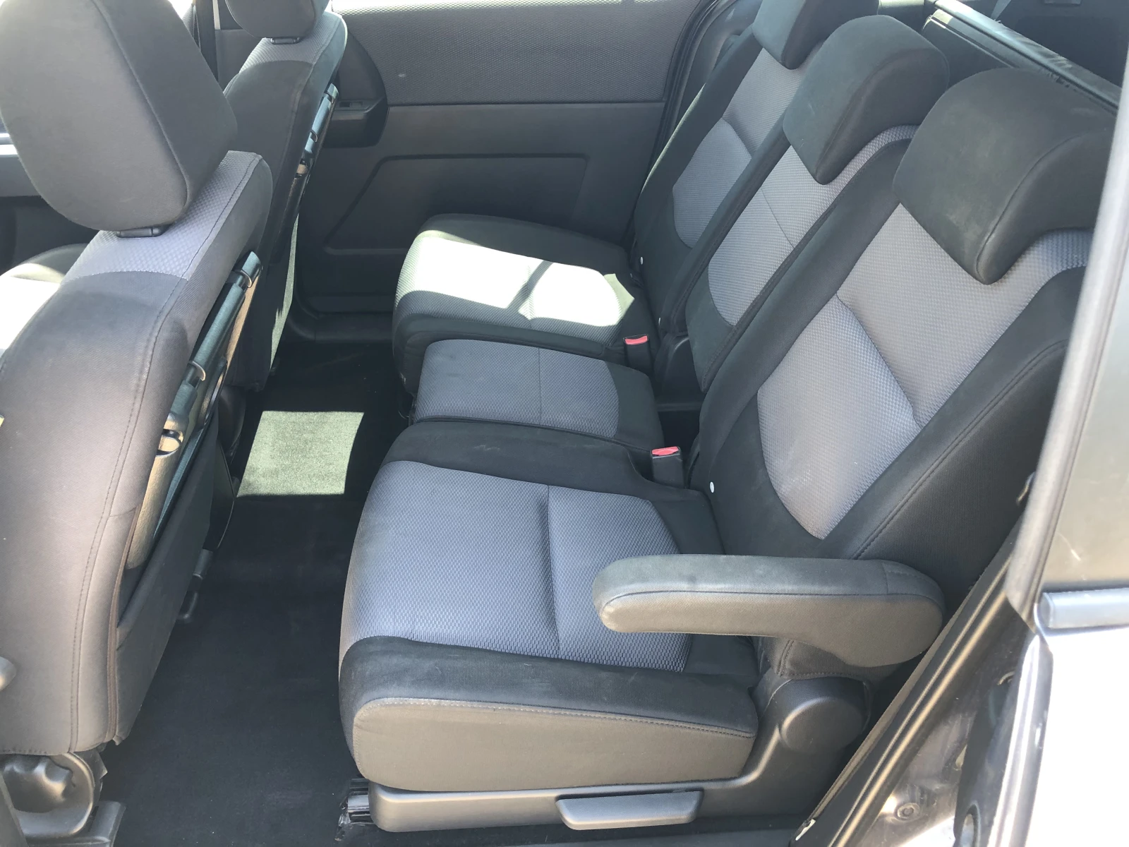 Mazda 5 2.0D 143 �.� 6+ 1 ����� | Mobile.bg � ����������� 14