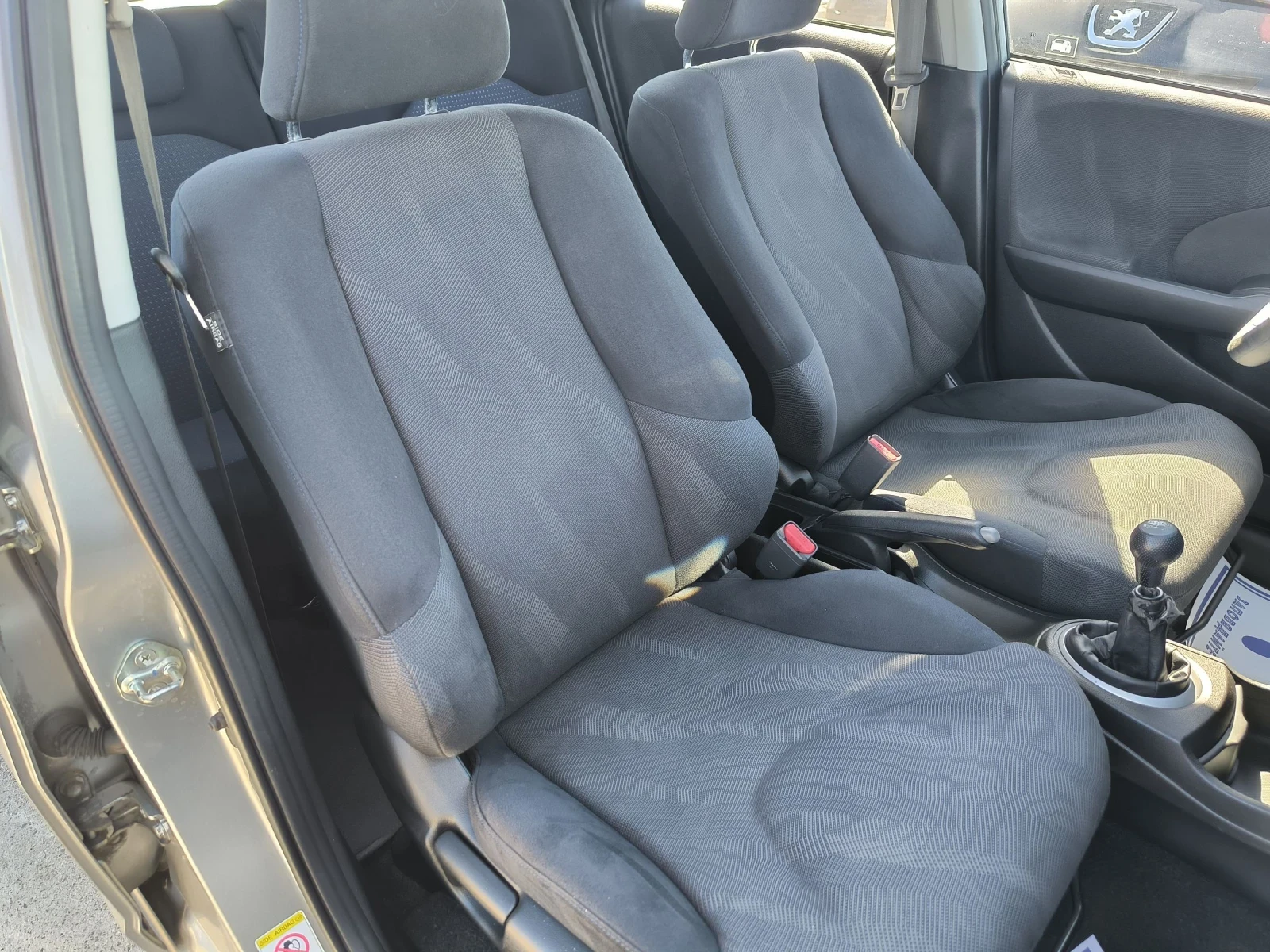 Honda Jazz 1.4i - изображение 8