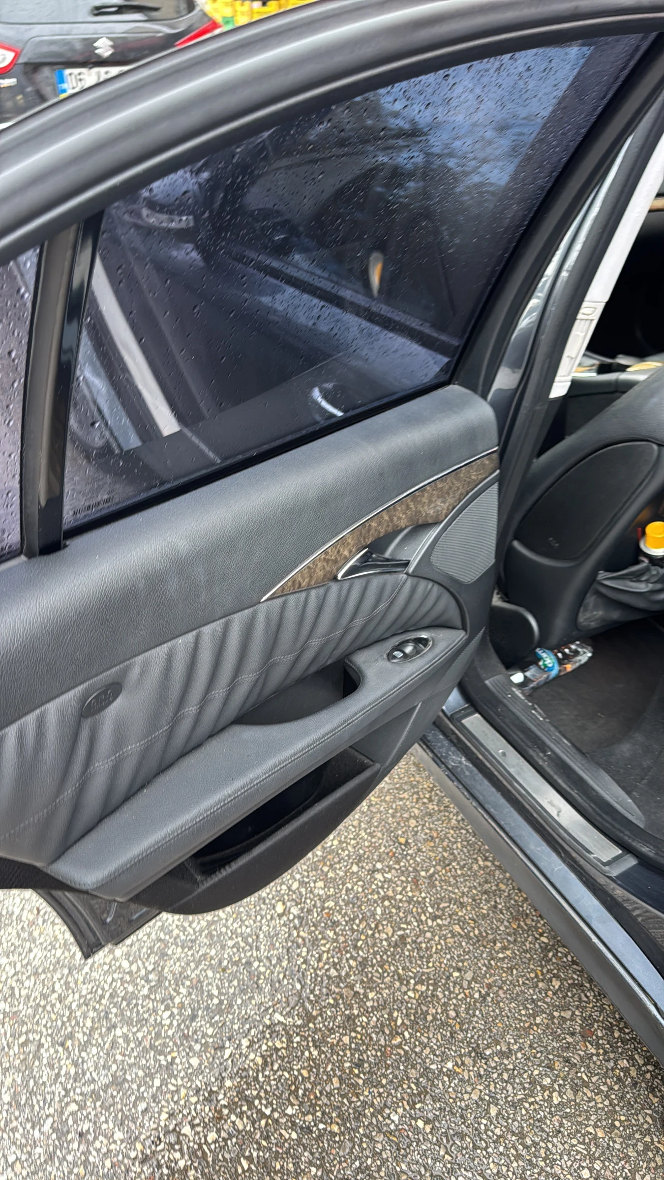 Mercedes-Benz E 320  - изображение 10