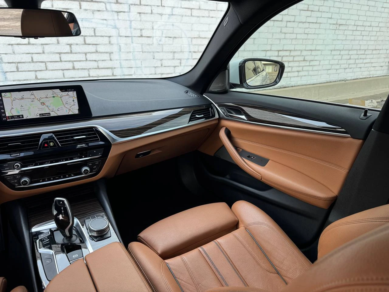 BMW 530E HUD* HARMAN KARDON* AMBIENT* LANE* BLIND SPOT*  | Mobile.bg � ����������� 13
