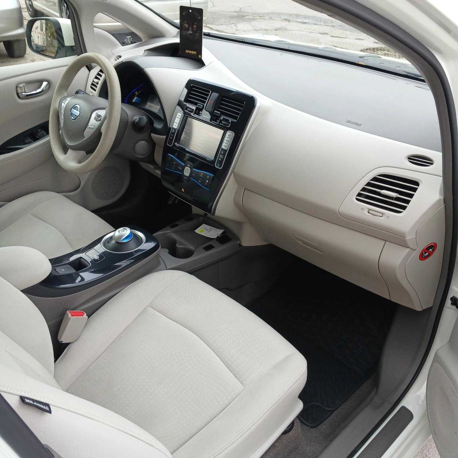 Nissan Leaf  | Mobile.bg � ����������� 12