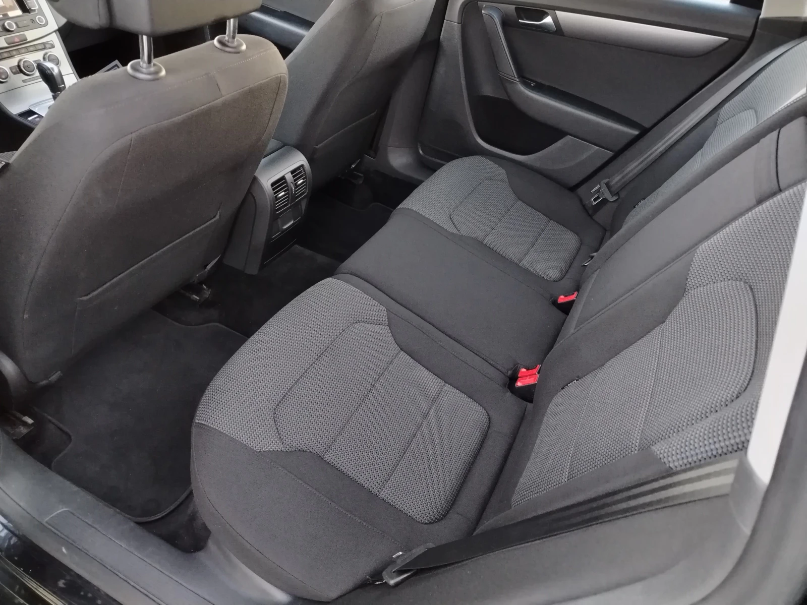 VW Passat 2.0-140 �� ����, ��������� | Mobile.bg � ����������� 13