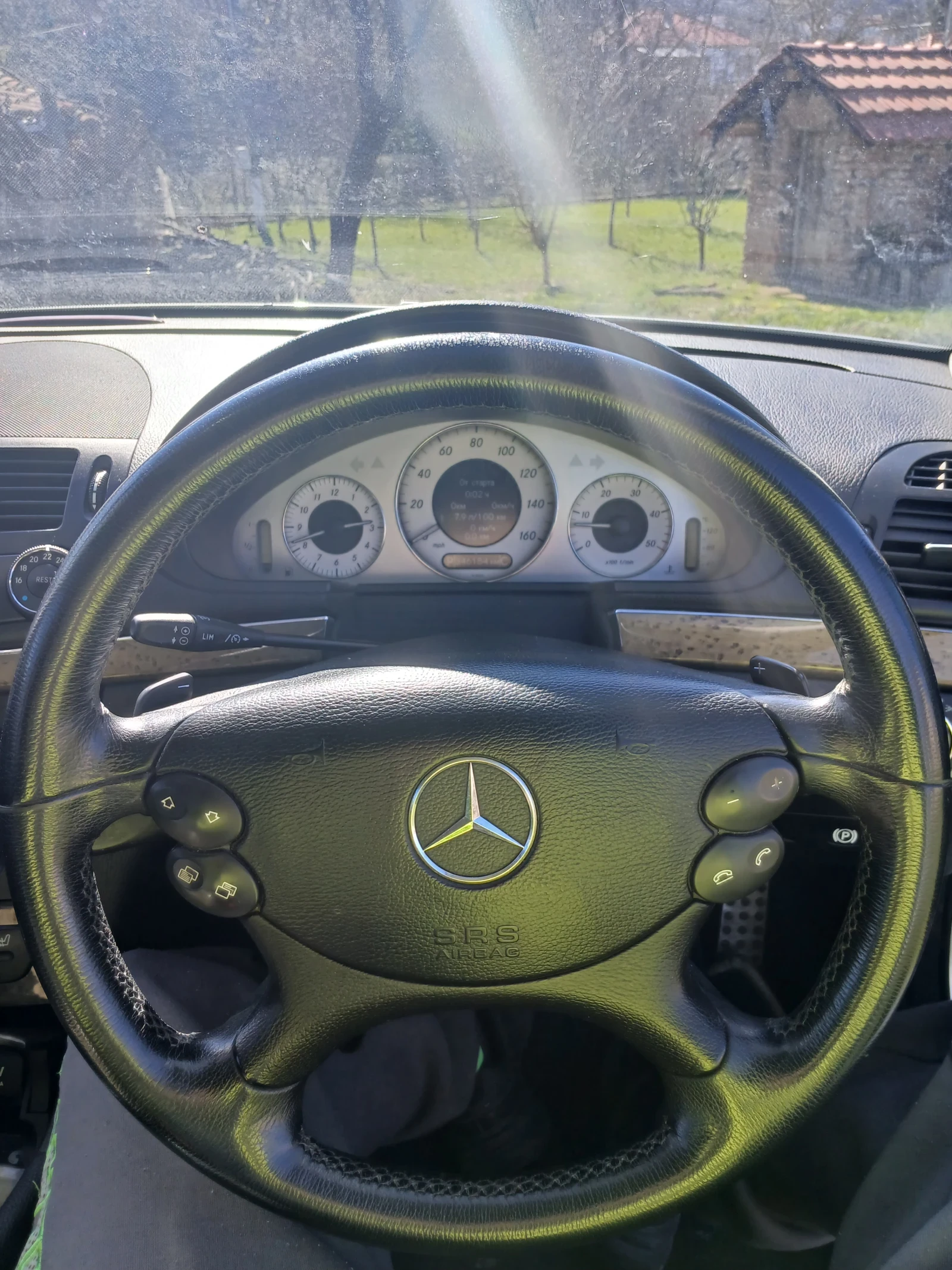 Mercedes-Benz E 320 Facelift - изображение 4