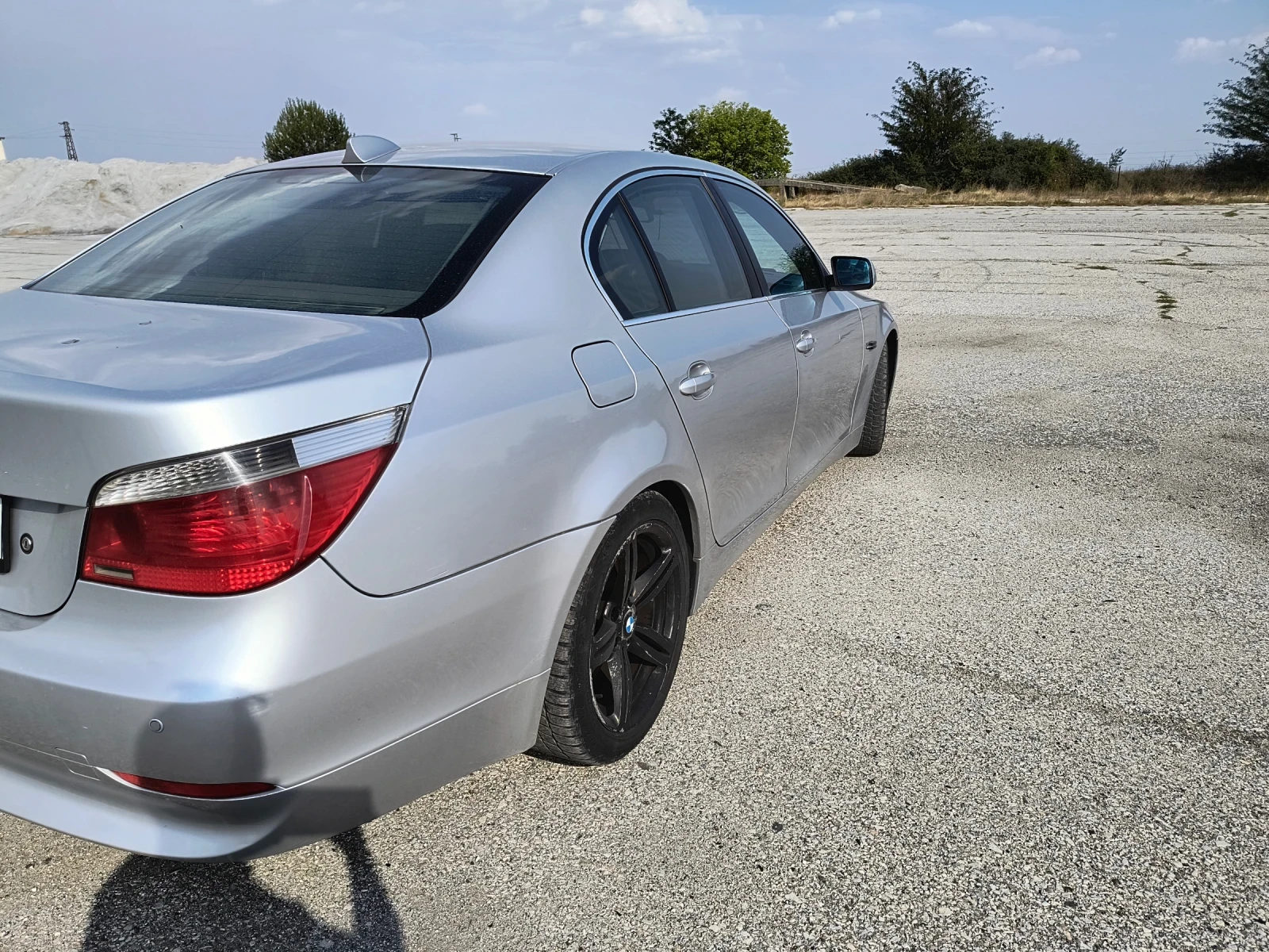 BMW 520 2.2i, снимка 2 - Автомобили и джипове - 53968789