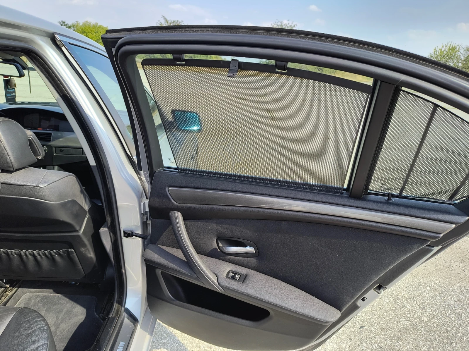 BMW 520 2.2i, снимка 4 - Автомобили и джипове - 53968789