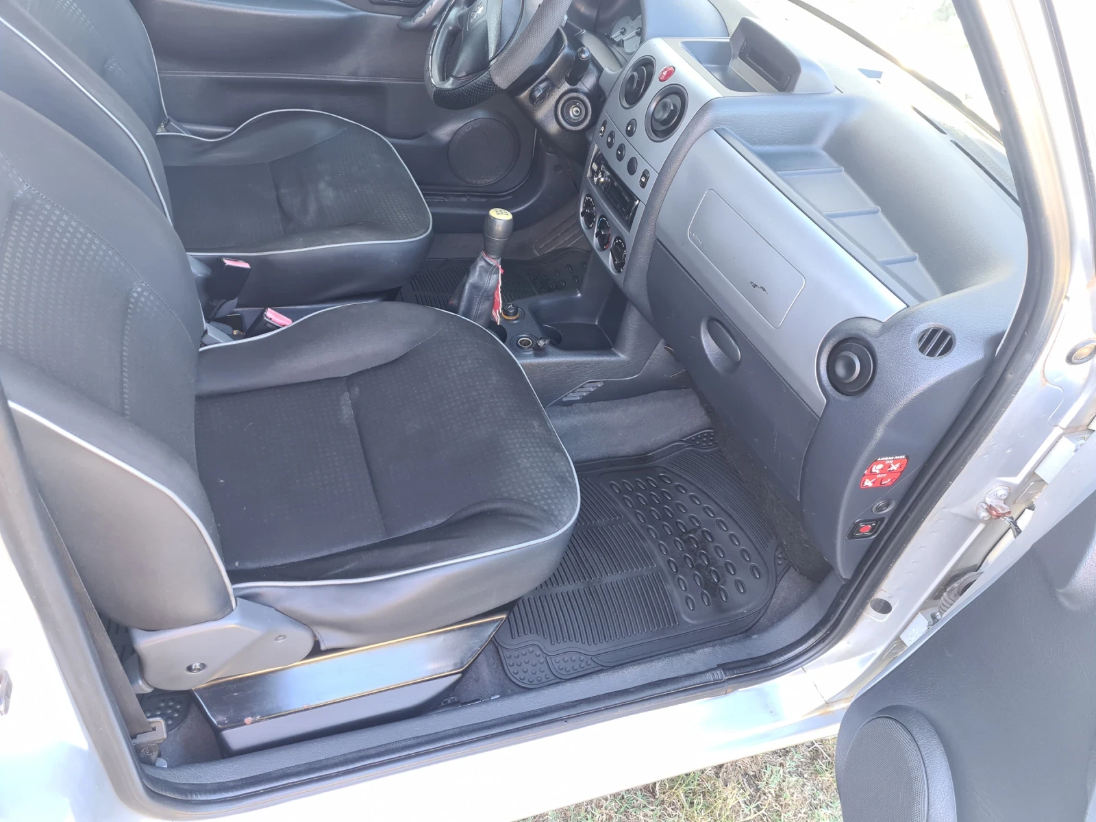 Peugeot Partner, снимка 7 - Автомобили и джипове - 54114997