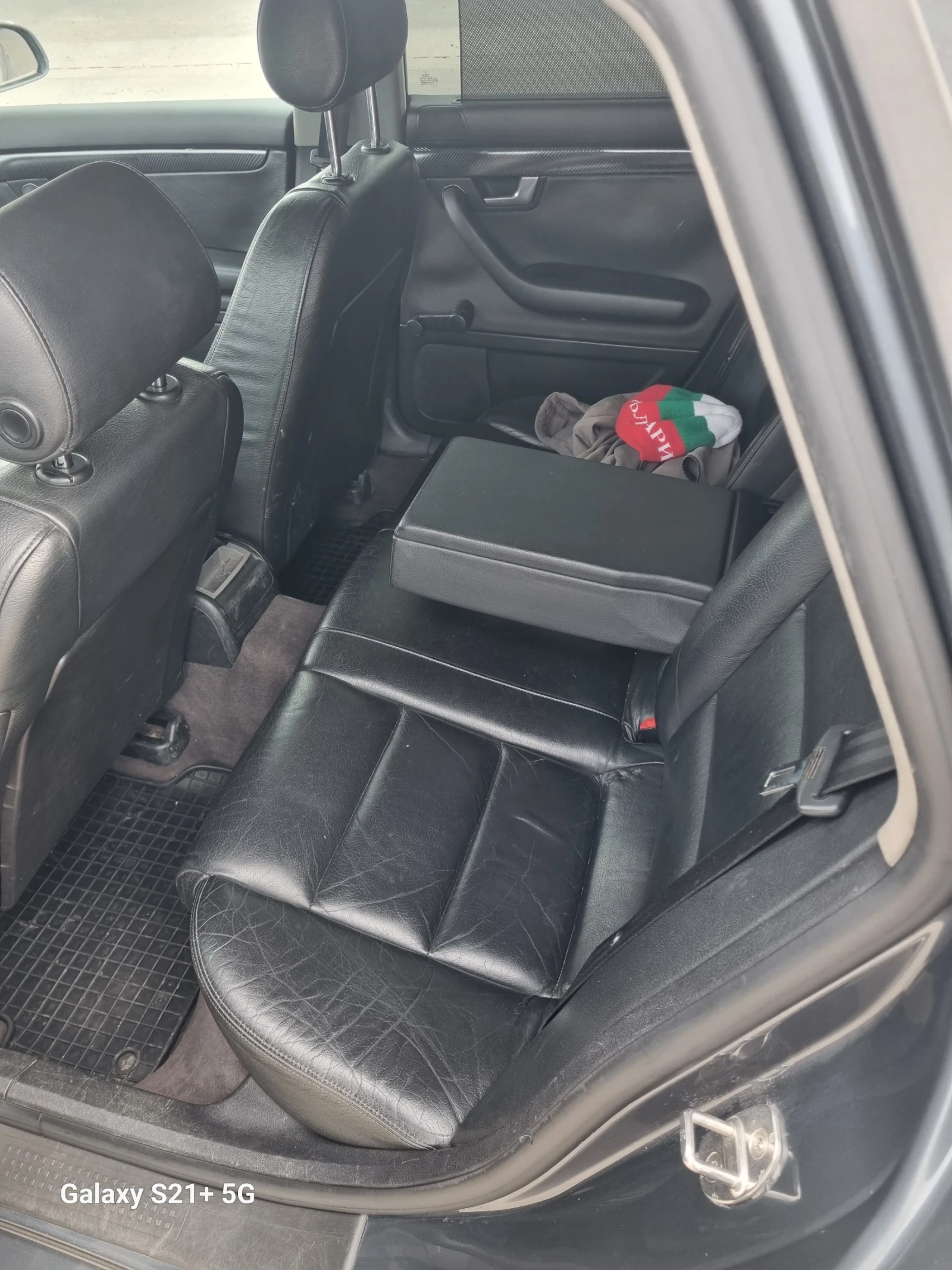 Audi A4 1.9 TDI 131 к.с., снимка 8 - Автомобили и джипове - 54219000