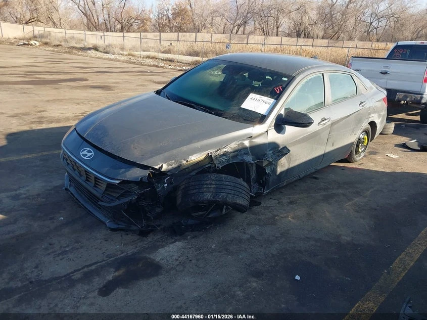 Hyundai Elantra 2.0L I-4 DOHC, VVT, 147HP Front Wheel Drive | Mobile.bg � ����������� 2