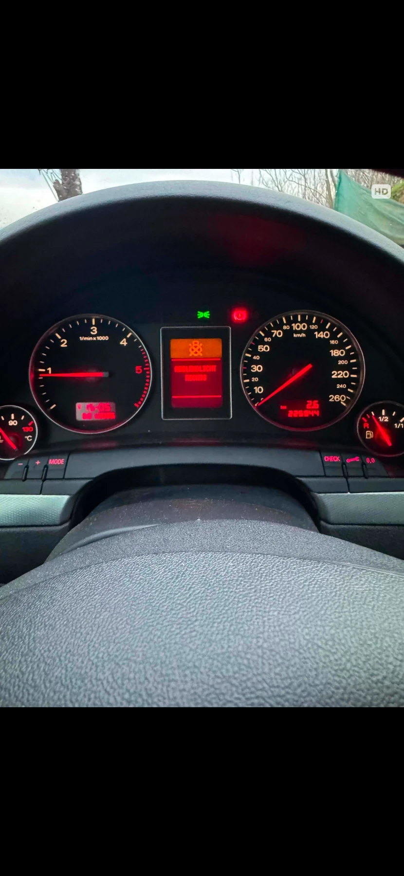 Audi A4 1.9TDI, снимка 4 - Автомобили и джипове - 54515455