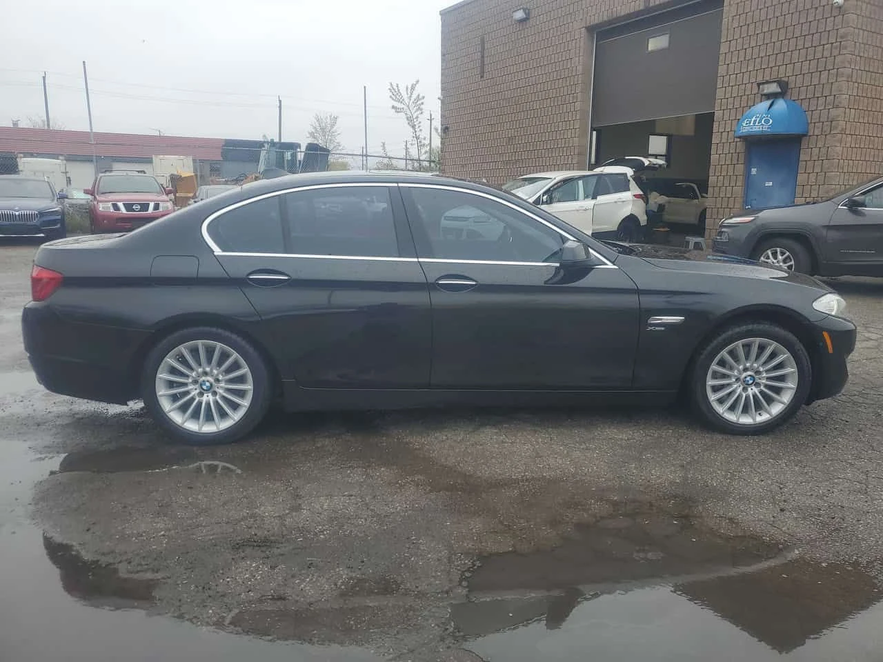 BMW 535 * 535i xDrive * АВТОКРЕДИТ БЕЗ ПЪРВОНАЧАЛНА ВНОСКА, снимка 3 - Автомобили и джипове - 54573452