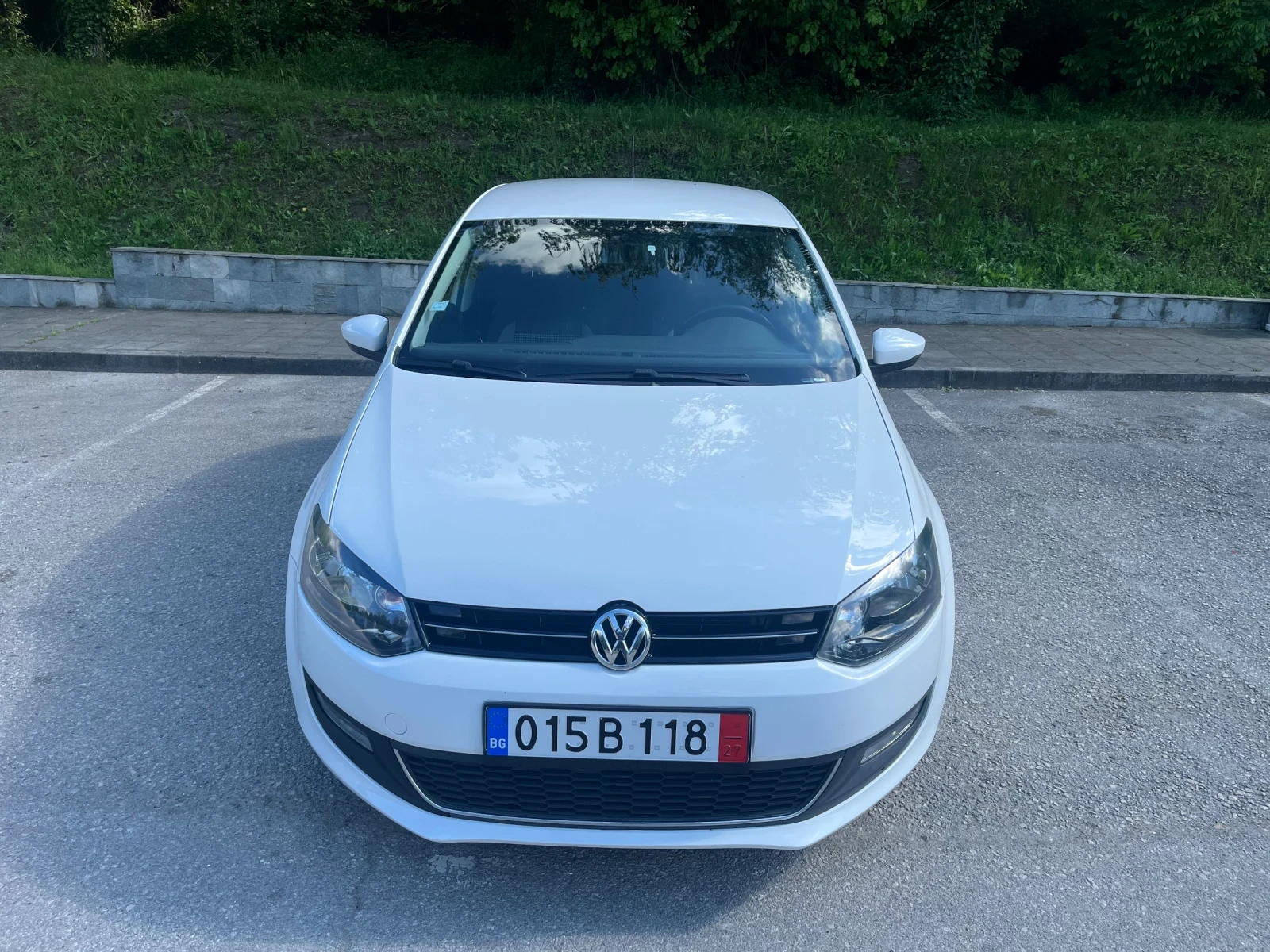 VW Polo 1.6tdi* 90кс* Life, снимка 4 - Автомобили и джипове - 54596945
