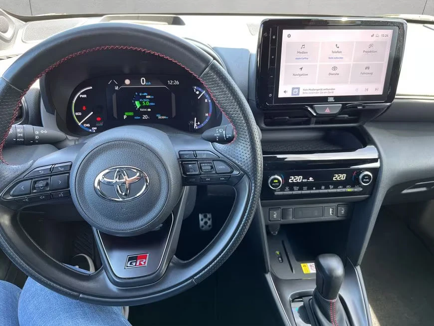 Toyota Yaris Cross HEV/116HP/GR-SPORT/CAM/CPLAY/LED/NAVI/334q, снимка 9 - Автомобили и джипове - 54629430