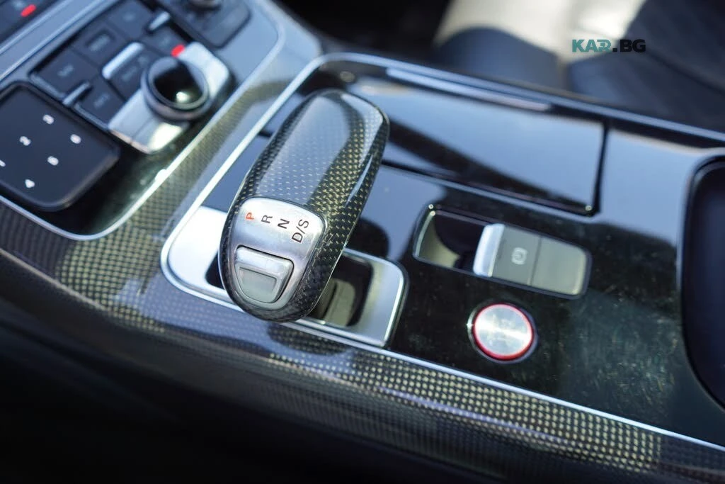 Audi S8 * S-Line* * HeadUp* AвтоКредит* (ЦЕНА ДО БГ), снимка 14 - Автомобили и джипове - 55108811