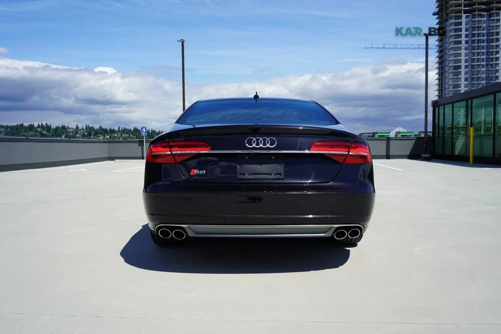 Audi S8 * S-Line* * HeadUp* AвтоКредит* (ЦЕНА ДО БГ), снимка 8 - Автомобили и джипове - 55108811