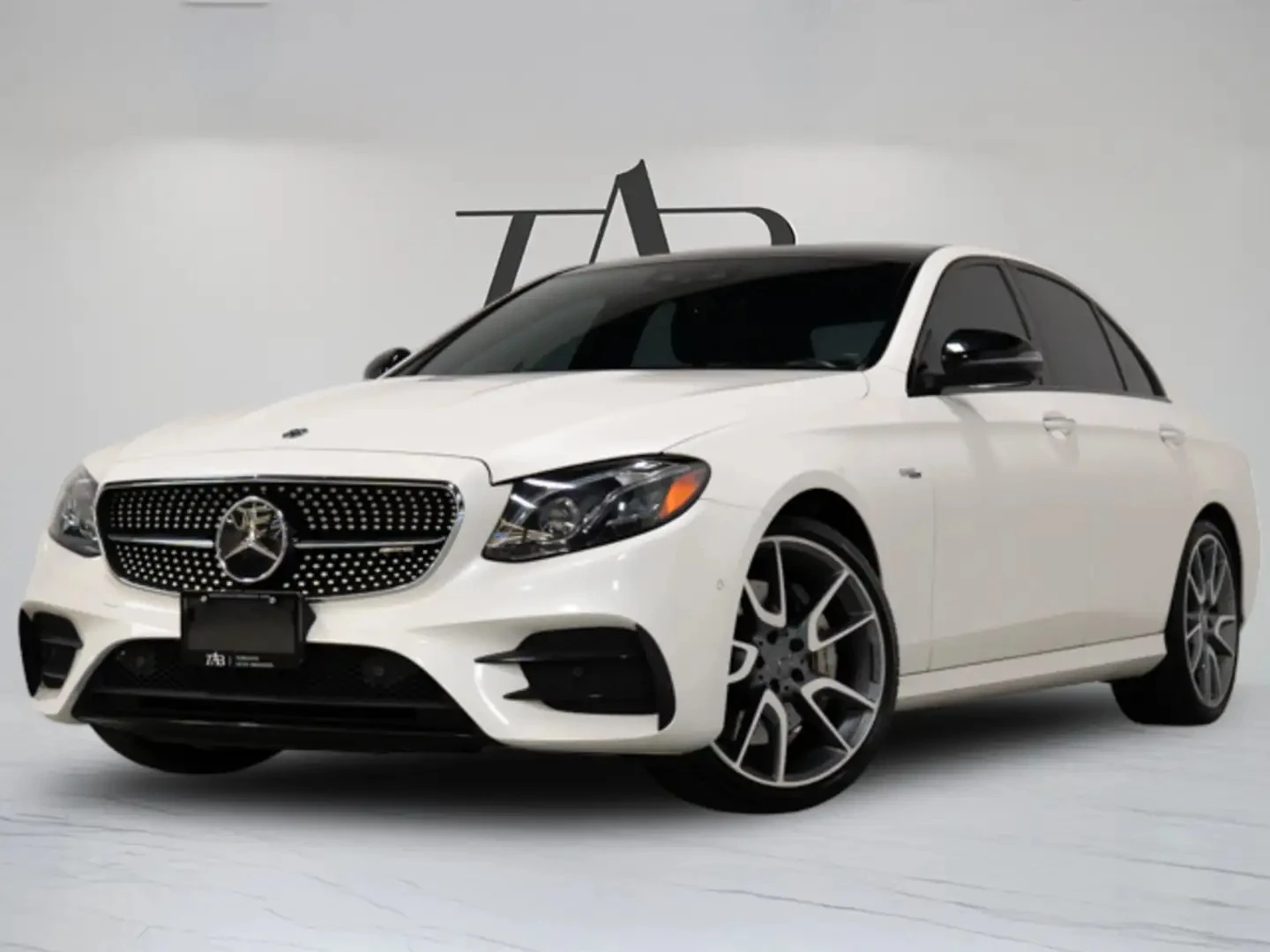 Mercedes-Benz E 53 AMG PREMIUM PKG LOADED ЦЕНА ДО БЪЛГАРИЯ АВТОКРЕДИТ, снимка 3 - Автомобили и джипове - 55848452