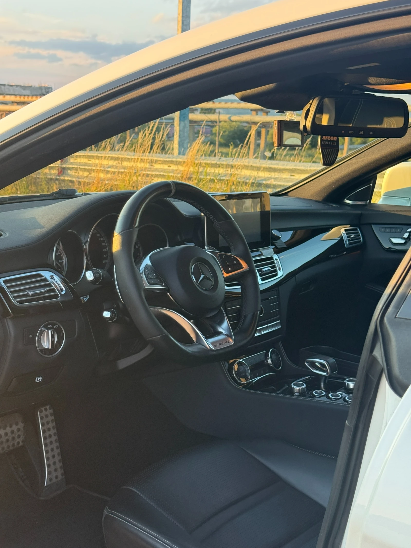 Mercedes-Benz CLS 63 AMG S 4MATIC �������� ������ | Mobile.bg � ����������� 10