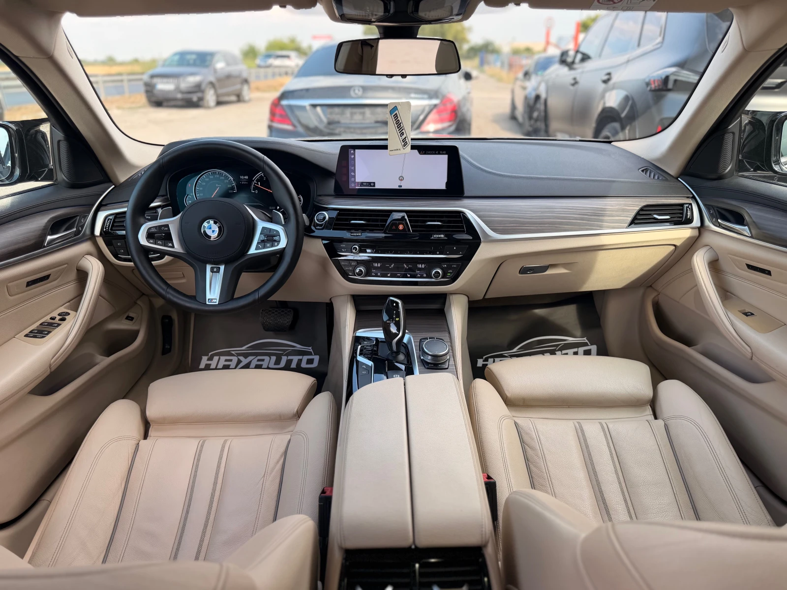 BMW 540 i= xDrive= M5 pack= Distronic= Soft Close= HUD= Ke, снимка 10 - Автомобили и джипове - 55992616