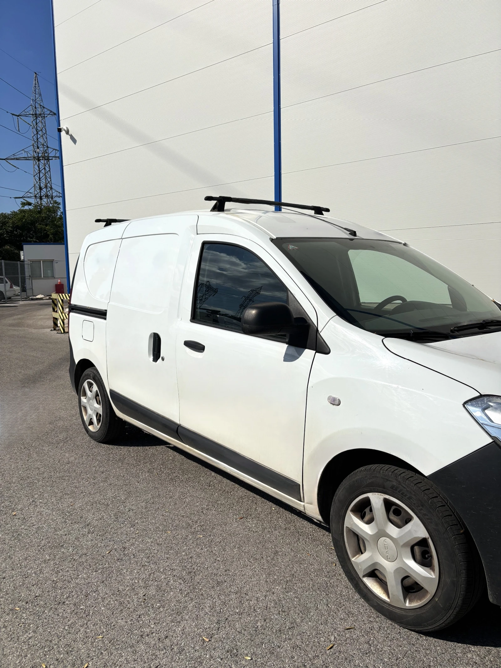 Dacia Dokker, снимка 3 - Автомобили и джипове - 56596530