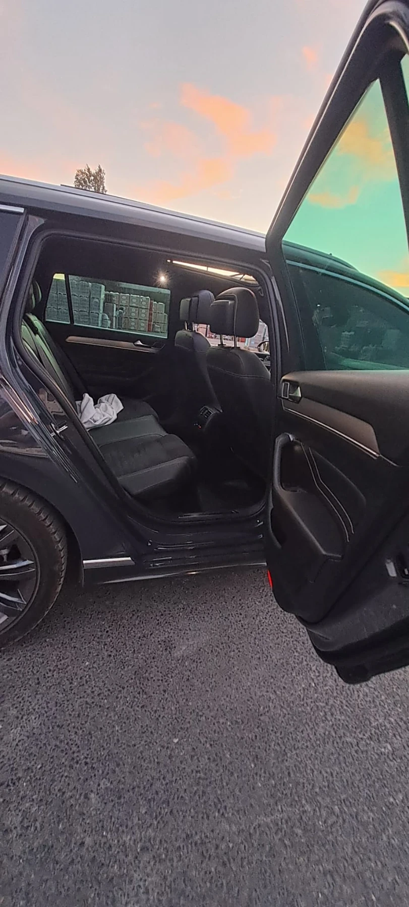 VW Passat R L?NE, снимка 10 - Автомобили и джипове - 56633749