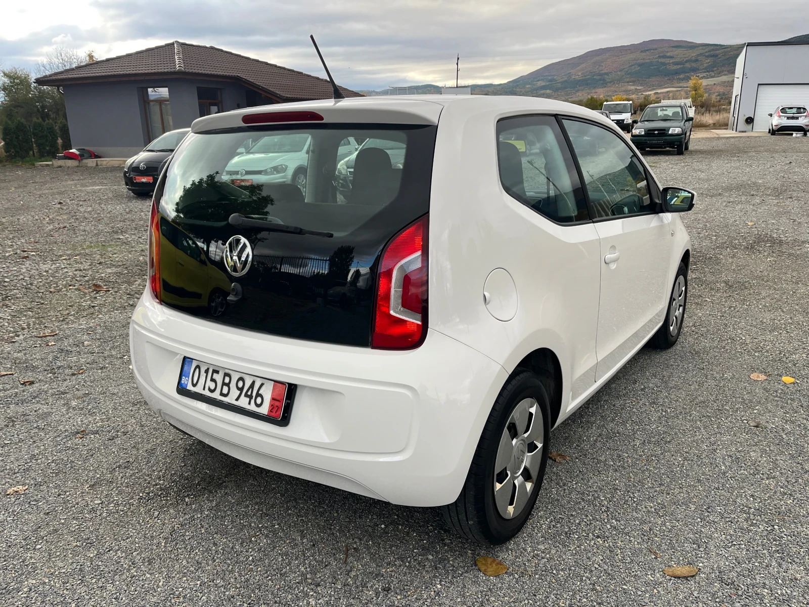 VW Up 1.0 I Климатик !, снимка 4 - Автомобили и джипове - 56697508